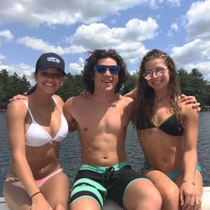 Meet your Posher, Alexander